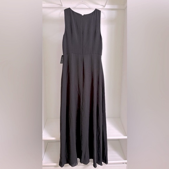 Adrianna Papell Black and White Colorblock Sleeveless Overlay Jumpsuit - Picture 3 of 4